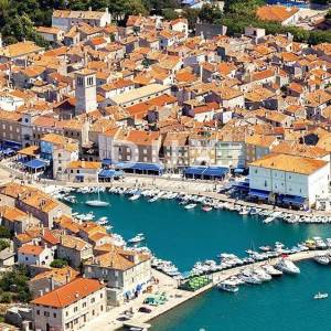 OTOK CRES, GRAD CRES - Kuća u gradskoj jezgri za obnovu