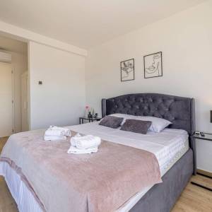 OTOK KRK, GARICA - Vila na osami s bazenom