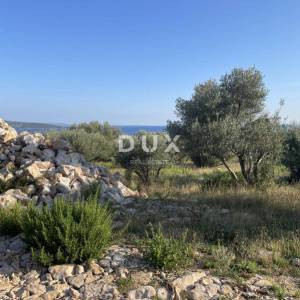 OTOK KRK, GRAD KRK - Građevinska parcela s pogledom na grad