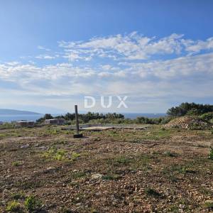 OTOK KRK, GRAD KRK - Luksuzna kamena vila s bazenom i pogledom na more