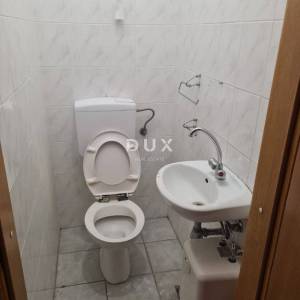 OTOK KRK, GRAD KRK - Poslovni prostor za najam