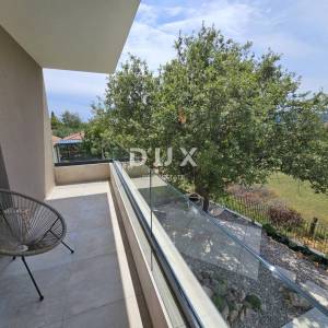 OTOK KRK, LINARDIĆI - Luksuzna vila s bazenom