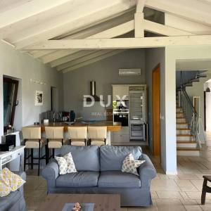 OTOK KRK, LINARDIĆI - Mediteranska Villa s pogledom na More