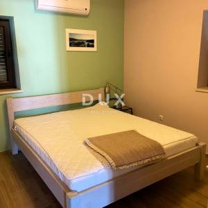 OTOK KRK, LINARDIĆI - Predivna Villa sa bazenom i pogledom na more