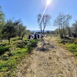 OTOK KRK, LINARDIĆI - zemljište 4812 m2 za najam