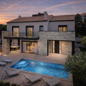 OTOK KRK - Luksuzna vila s bazenom u blizini mora
