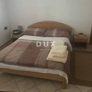 OTOK KRK, MALINSKA - Kuća prvi red do mora