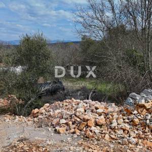 OTOK KRK, MALINSKA (okolica) - Građevinsko zemljište 540 m2, s projektom i plaćenim doprinosima