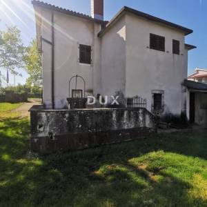 OTOK KRK, MALINSKA – Primorska kuća sa okućnicom