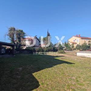 OTOK KRK, MALINSKA – Primorska kuća sa okućnicom