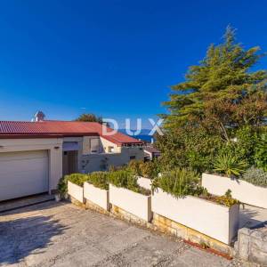 OTOK KRK, NJIVICE - Dvojna kuća s pogledom na more, 276m2