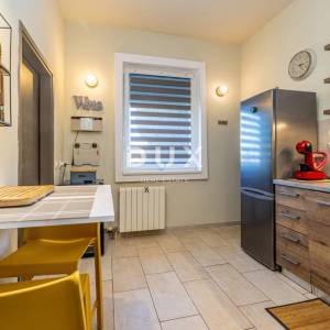 OTOK KRK, NJIVICE - Dvojna kuća s pogledom na more, 276m2