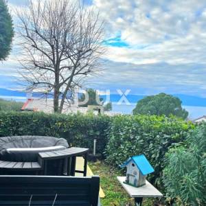 OTOK KRK, NJIVICE - Dvojna kuća s pogledom na more, 276m2
