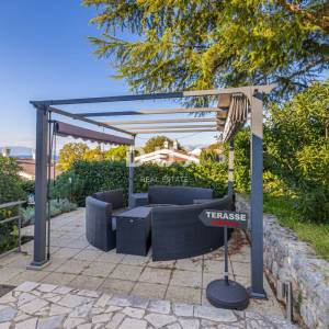 OTOK KRK, NJIVICE - Dvojna kuća s pogledom na more, 276m2