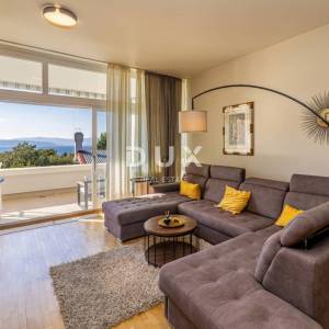 OTOK KRK, NJIVICE - Dvojna kuća s pogledom na more, 276m2