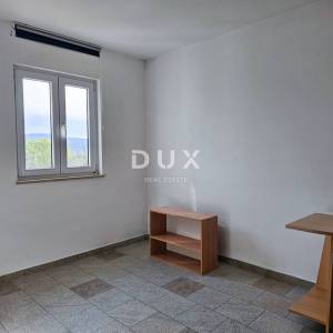 OTOK KRK (okolica) - Apartman na 1. katu, 72 m2, 2 parkirna mjesta