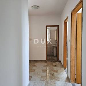 OTOK KRK (okolica) - Apartman na 1. katu, 72 m2, 2 parkirna mjesta