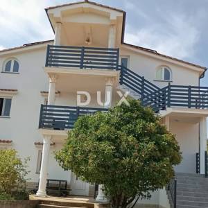 OTOK KRK (okolica) - Apartman na 1. katu, 72 m2, 2 parkirna mjesta
