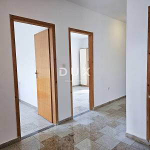 OTOK KRK (okolica) - Apartman na 1. katu, 72 m2, 2 parkirna mjesta
