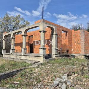 OTOK KRK, ŠILO (okolica) - prodaja samostojeće kuće u izgradnji, snižena cijena