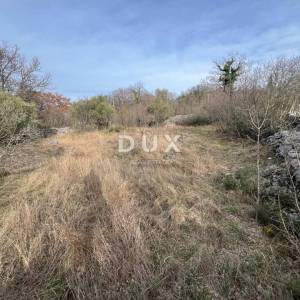 OTOK KRK, SOLINE - građevinsko zemljište 1000 m2