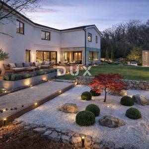 OTOK KRK, VRBNIK - Oaza mira na Krku, dizajnerska vila s potpunom privatnošću, 410 m2