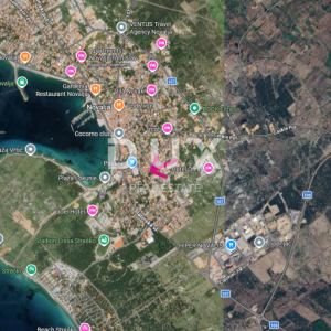 OTOK PAG, NOVALJA - Samostojeća kuća u centru