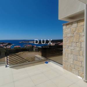 OTOK PAG, ŠIMUNI - Dvoetažni apartman, pogled