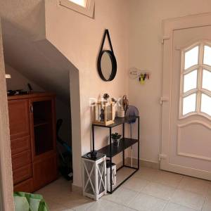 OTOK RAB, PALIT - Stan u prizemlju, 2S+DB, okućnica, parking, brodica + vez!!