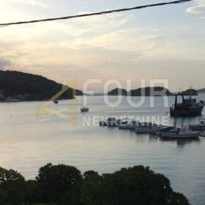 Otok Rab, Supetarska Draga, apartmanska kuća, 1. red do mora