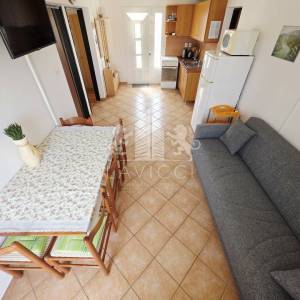 Otok Vir I Kuća s 2 apartmana, garažom i okućnicom