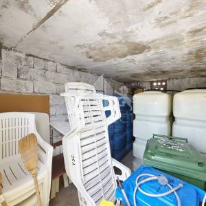 Otok Vir I Kuća s 2 apartmana, garažom i okućnicom