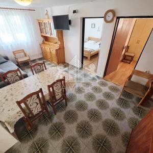 Otok Vir I Kuća s 2 apartmana, garažom i okućnicom