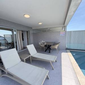 Pag, Povljana, Stan 100 m2, prvi red i pogled na More, Bazen, Jacuzzi, Fitness Studio