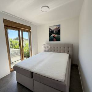 Pag, Povljana, Stan 50 m2, prvi red i pogled na More, Jacuzzi