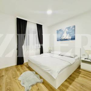 Pag, prvi red do mora,  4-sobni apartman, 2023.g., prekrasan pogled