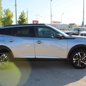 Peugeot 2008 1.2 Puretech AUTOMATIK Allure *LED, NAVIGACIJA*
