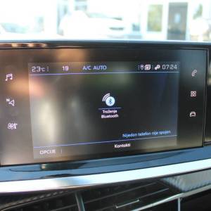 Peugeot 2008 1.2 Puretech AUTOMATIK Allure *LED, NAVIGACIJA*