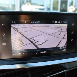 Peugeot 2008 1.2 Puretech AUTOMATIK Allure *LED, NAVIGACIJA*