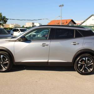 Peugeot 2008 1.2 Puretech AUTOMATIK Allure *LED, NAVIGACIJA*