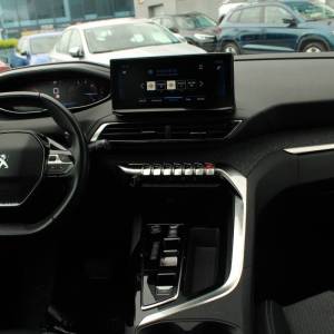Peugeot 3008 1.5 HDi AUTOMATIK Allure *LED,NAVIGACIJA,KAMERA*