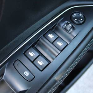 Peugeot 3008 1.5 HDi AUTOMATIK Allure *LED, NAVIGACIJA, KAMERA*