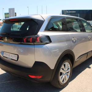 Peugeot 5008 1.2 Puretech 7 sjedala *LED, KAMERA* - nije uvoz