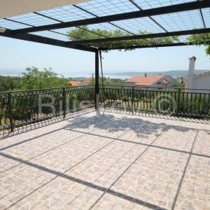 Plano, objekt s 5 apartmana, prodaja