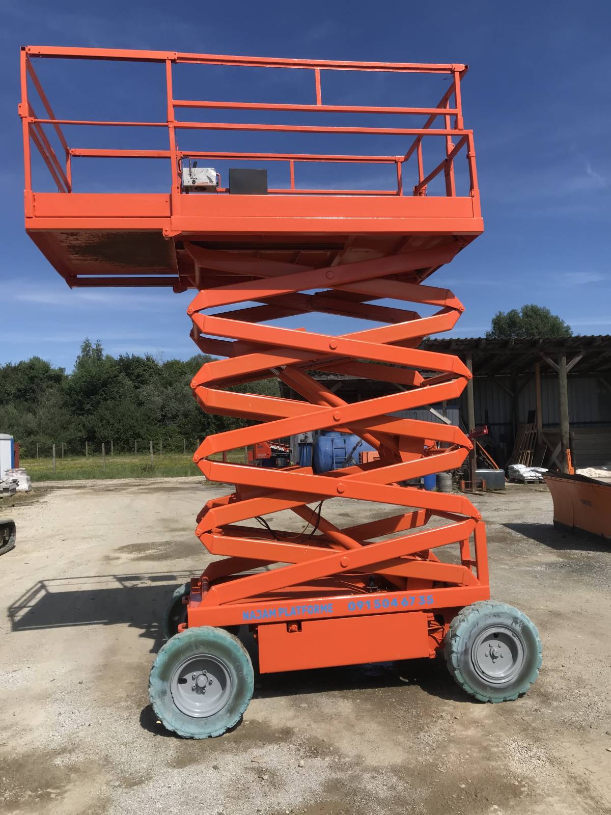 Podizna platforma Skyjack 6832