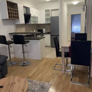 Podsused-Grmoščica, 3-sobni stan s ostavom i parkirnim mjestom, 52m2