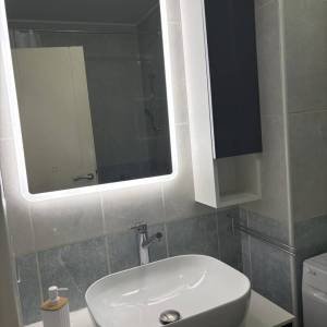 Podsused-Grmoščica, 3-sobni stan s ostavom i parkirnim mjestom, 52m2