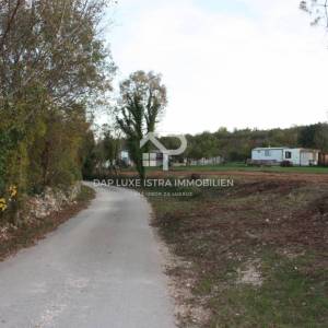 Poljoprivredno zemljište u Istri Marčana Rakalj 709m2