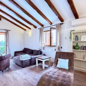 Poreč, Jasenovica– moderna  vila s bazenom u prirodnum ambijentu- na 744 m²  zemljišta