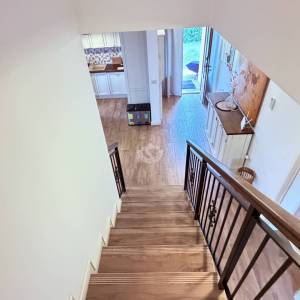 Poreč, Jasenovica– moderna  vila s bazenom u prirodnum ambijentu- na 744 m²  zemljišta